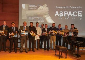 Fundación AguaGranada ayuda, patrocinando el calendario de ASPACE 2014